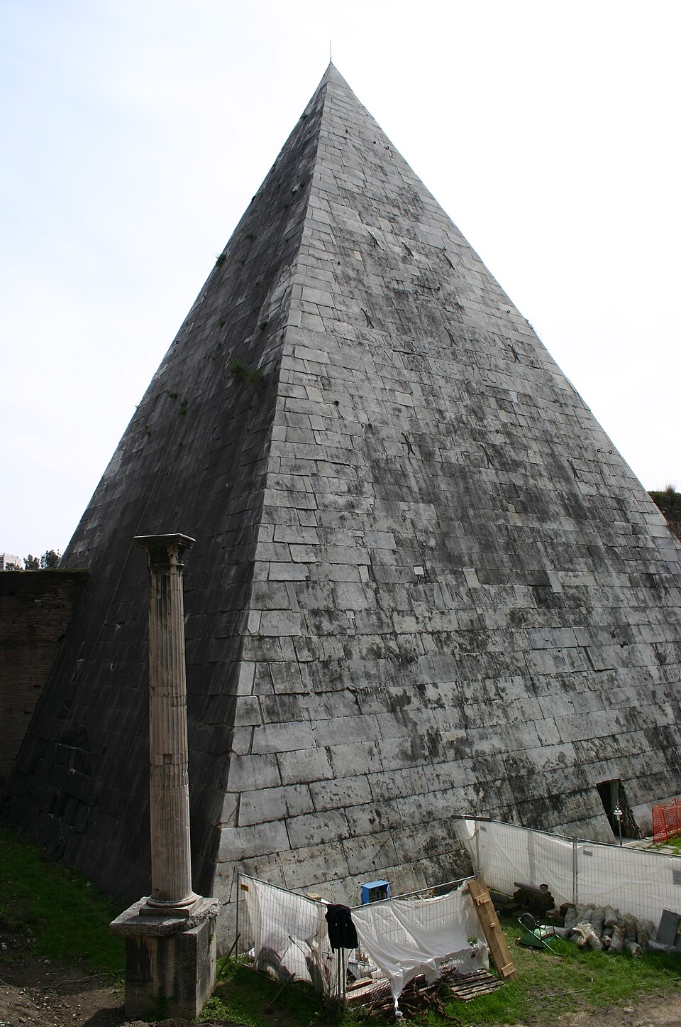 Non-Catholic Cemetery of Rome 3/3